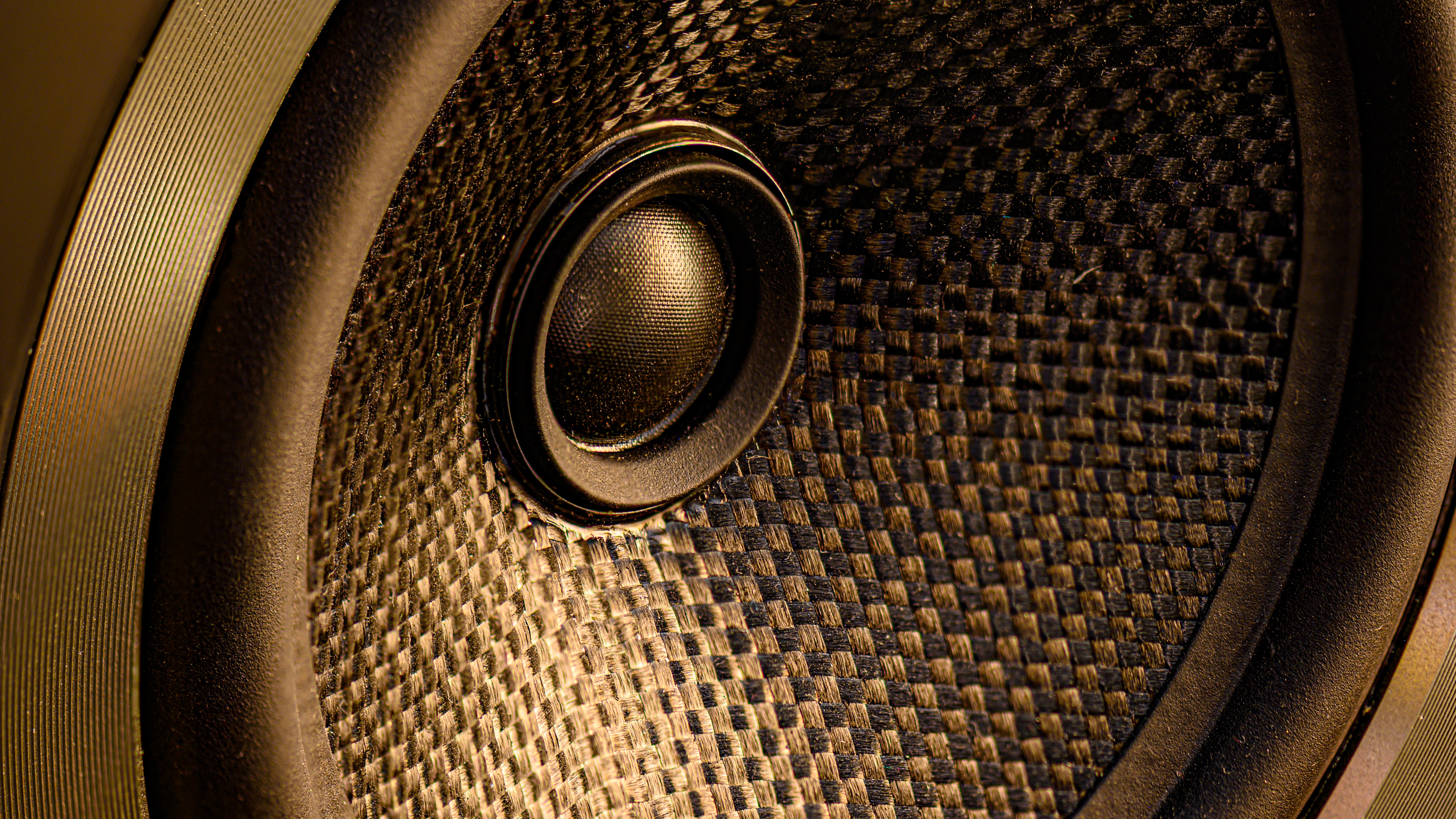 3 de los mejores amplificadores de sonido para tu auto - Siempre Auto