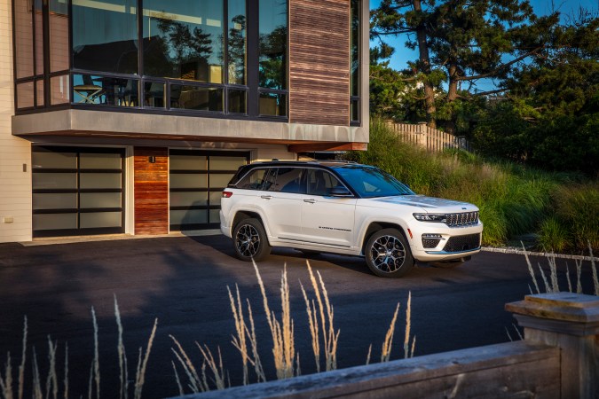 Jeep Grand Cherokee Summit Reserve 2022