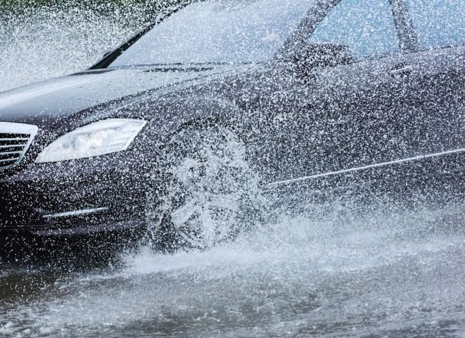 lluvia en los autos