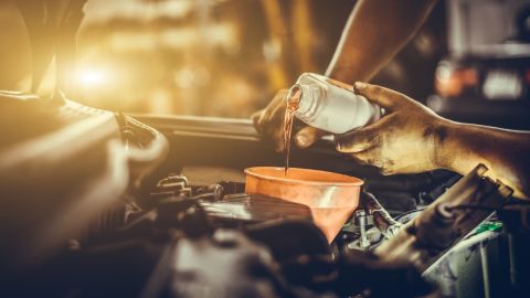 Aceite de motor para autos viejos