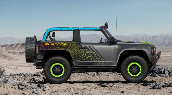 Bronco de dos puertas RTR Fun-Runner de RTR Vehicles.