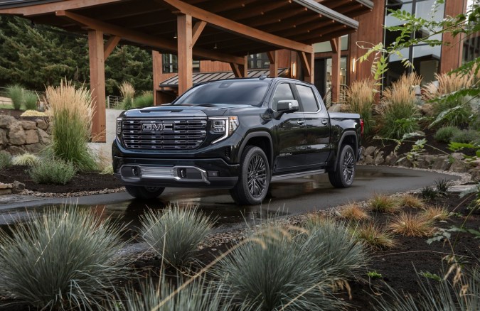 GMC Sierra 1500 Denali Ultimate 2022.