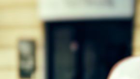 Auto con escremento de pájaro