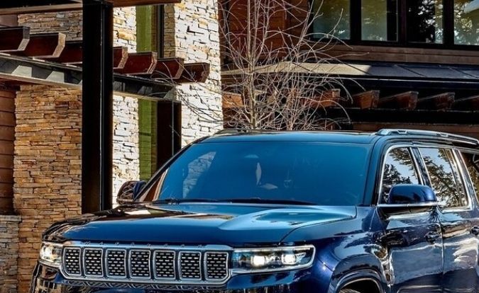 Jeep Wafoneer y Jeep Grand Wagoneer