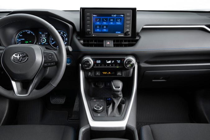 Toyota RAV4 SE Hybrid 2022
