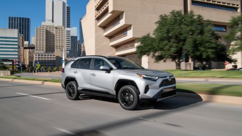 Toyota RAV4 SE Hybrid 2022