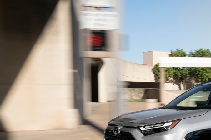 Toyota RAV4 SE Hybrid 2022