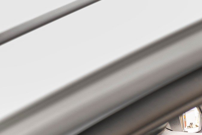 Los asientos del Hyundai Elantra N son ligeros y de tipo deportivo.