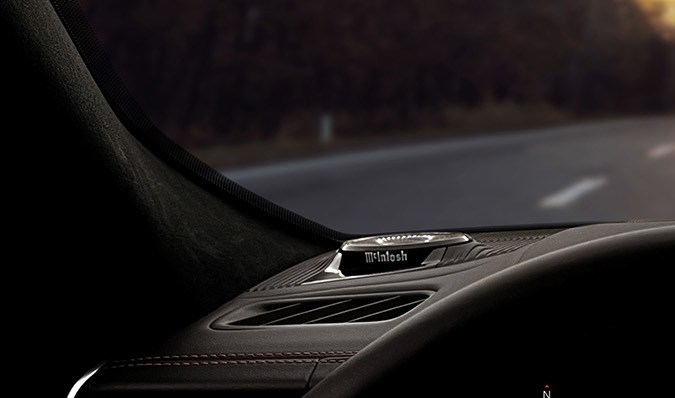 El Grand Cherokee 4xe Summit Reserve vendrá con un cluster digital 10.25 pulgadas en el que se pueden seleccionar hasta 12 menús diferentes.