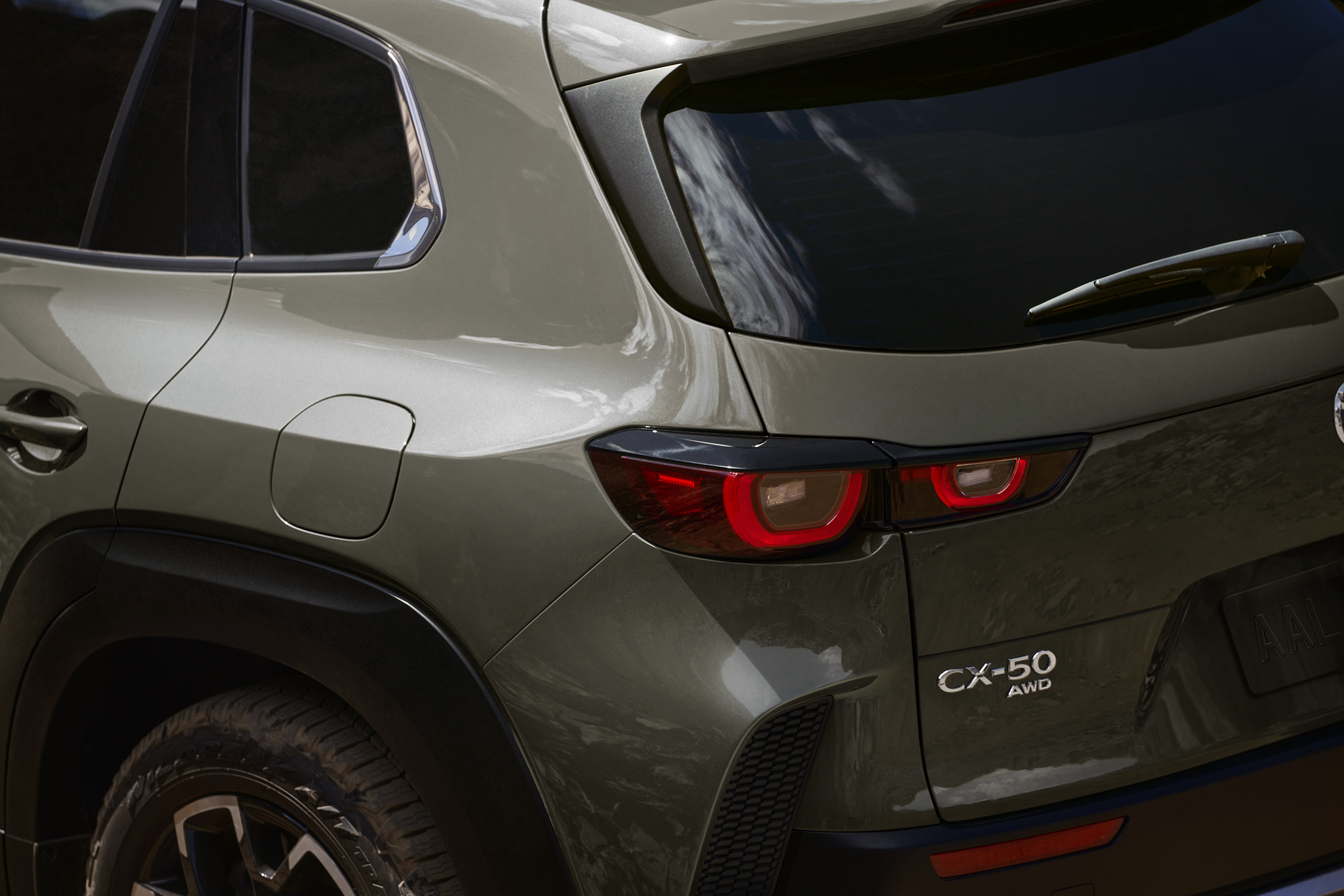 Detalle de la parte trasera del Mazda CX-50