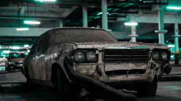 Auto abandonado