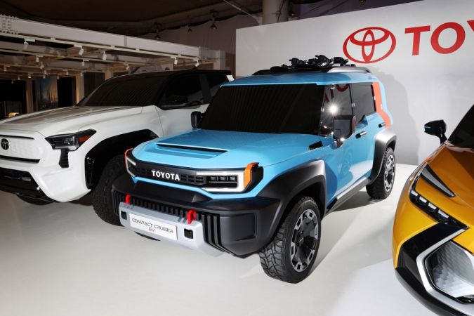 Toyota Compact Cruiser EV Concept.