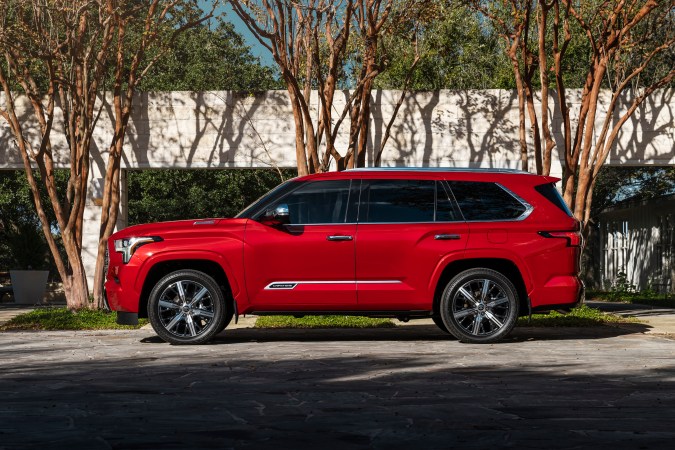 Toyota Sequoia 2023