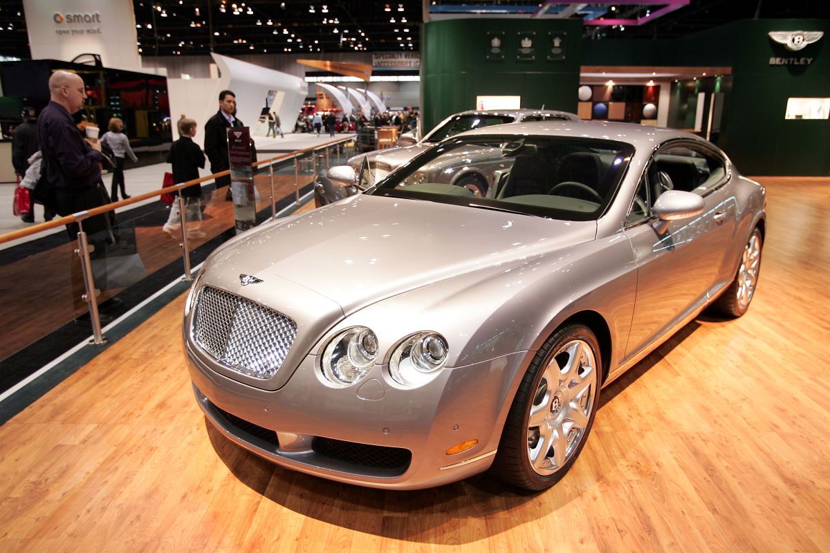 Bentley anunció su plan Five-in-Five.
