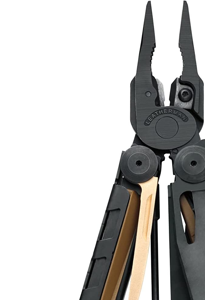 Leatherman MUT multitool