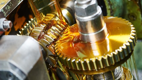 Metales con aceite