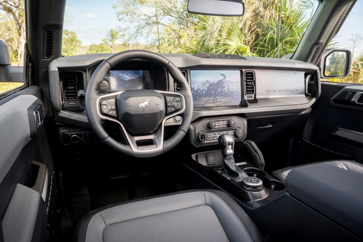 Ford Bronco Everglades 2022