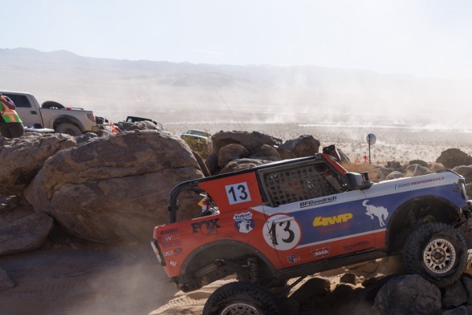 Ford Bronco en carrera todoterreno