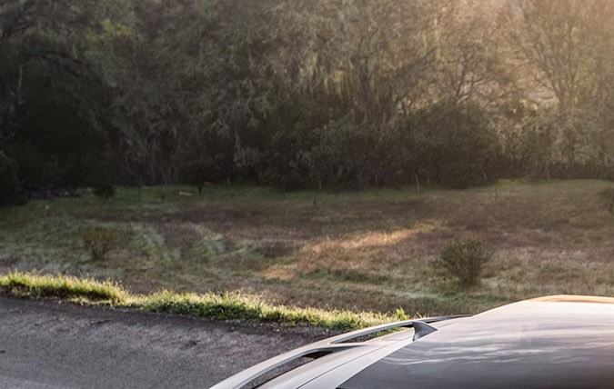 El quemacocos o sunroof no ocupa todo el techo del Kia EV6.