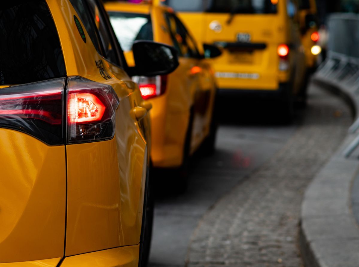 Paso a paso, cómo solicitar la licencia de conducir TLC Taxis amarillos