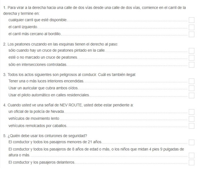 Captura de pantalla de un ejemplo de examen escrito para obtener la licencia de conducir en el estado de California.