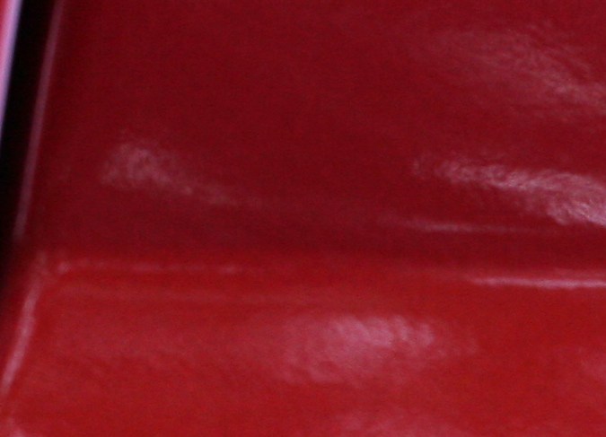 Tapón de gasolina con dinero.