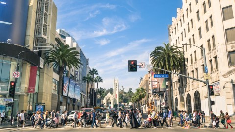 Gente caminando en la calle