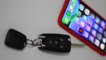 Apple Car Key,