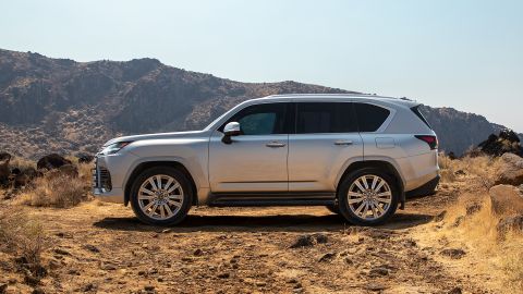 Lexus LX