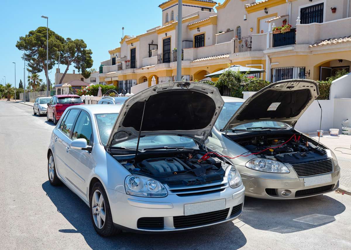 Qué consecuencias negativas puede tener pasar corriente de un auto a otro -  Siempre Auto