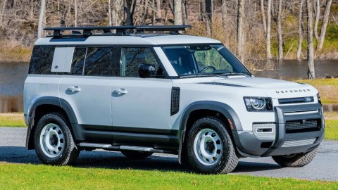 Land Rover Defender 110 NAS 30th Anniversary Edition