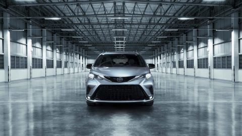 Toyota Sienna 2023 25th Anniversary Edition