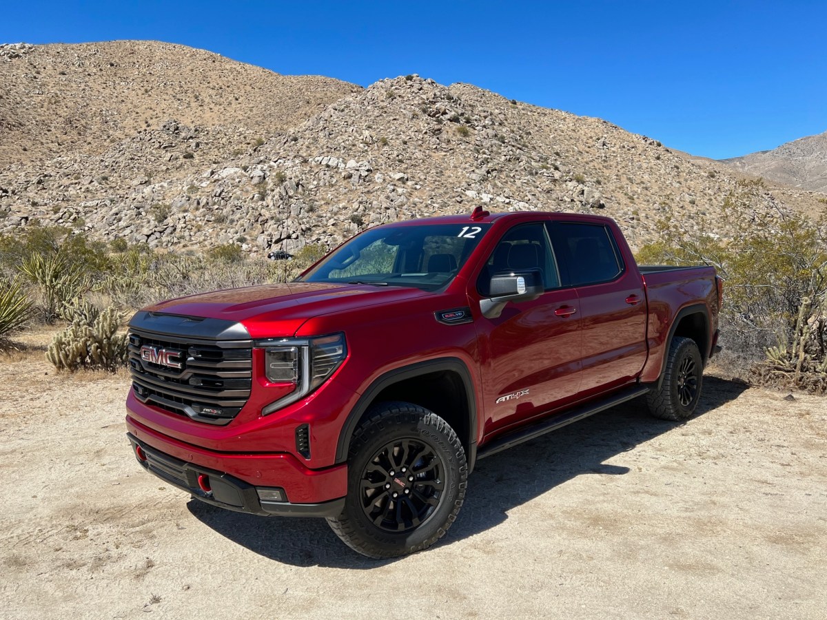 La GMC Sierra AT4X 2024 obtiene el motor Duramax Turbo Diesel Siempre