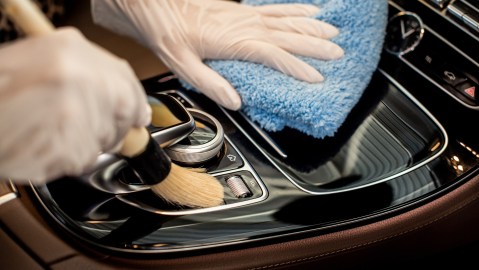 Herramientas para detallar auto.