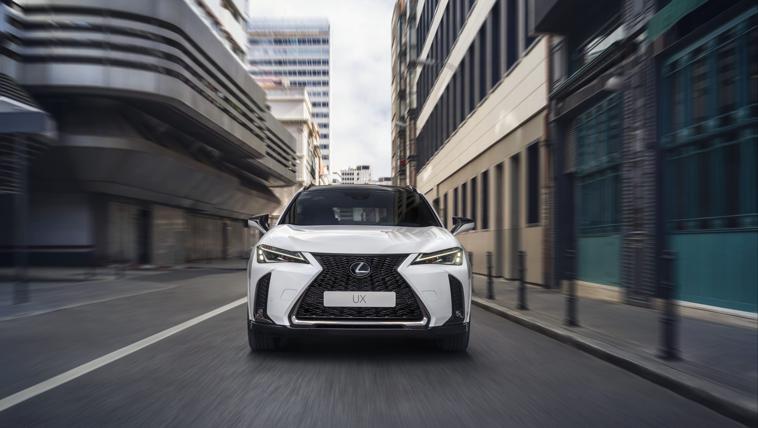 Lexus UX 2023