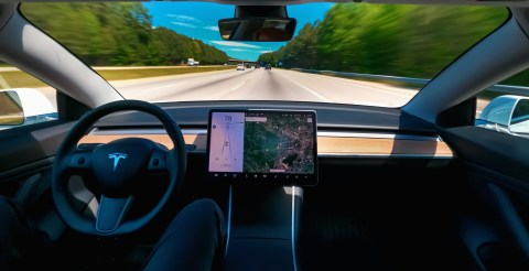 Interior de Tesla