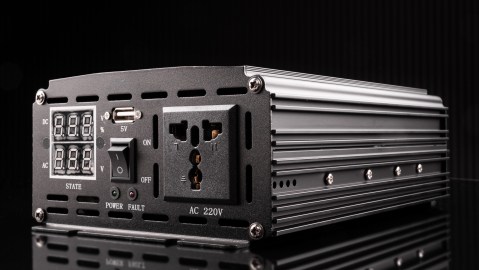 Inversor de corriente.