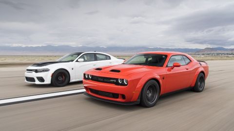 Dodge Charger y Dodge Challenger