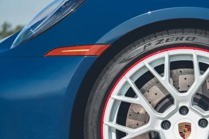 Porsche 911 Carera GTS Cabriolet America