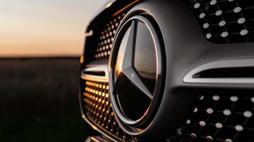 Logotipo Mercedes-Benz