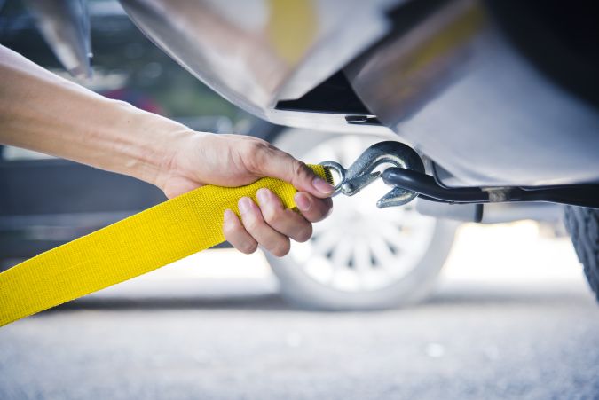 автомобильное сцепное устройство