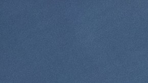 Foto de dos personas durante la firma de un contrato