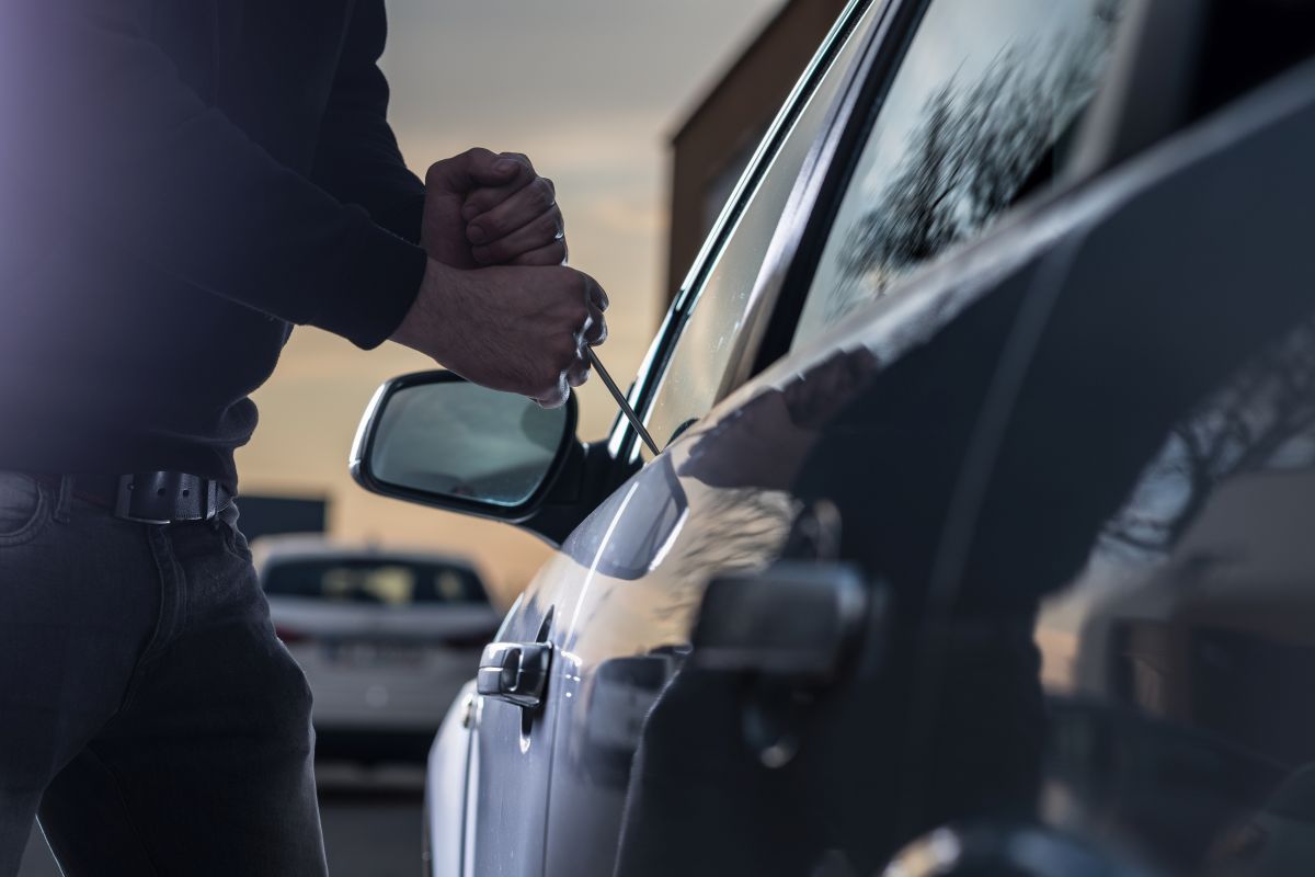 El FLHSMV ofrece recomendaciones para evitar que los conductores sean víctimas de robo.