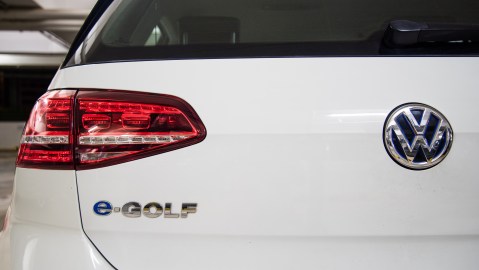 Logotipo de auto.