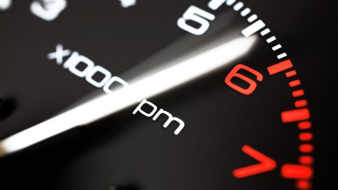 ¿Cómo calcular las millas por galón en mi vehículo?