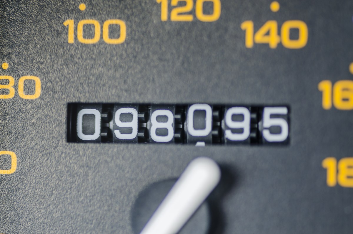 Cómo saber si el odómetro de un auto ha sido alterado
