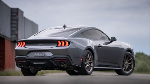 Ford Mustang 2024.