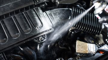 Mejores productos para lavar el motor del auto