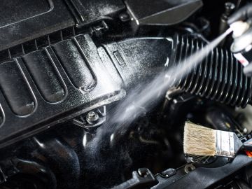 Mejores productos para lavar el motor del auto