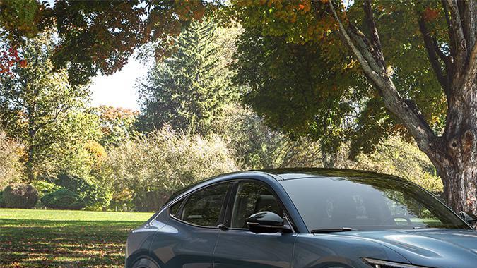 Ford Mustang Mach-E Vapor Blue Metallic 2023